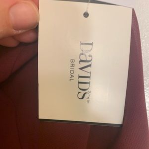 Wine colored dress size 12 never worn, brand new